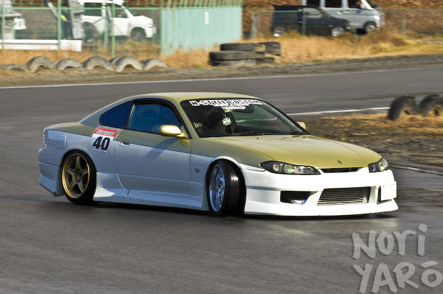 Enjoy some pics of this nicelydone S15 Silvia seen at the recent FLUKE