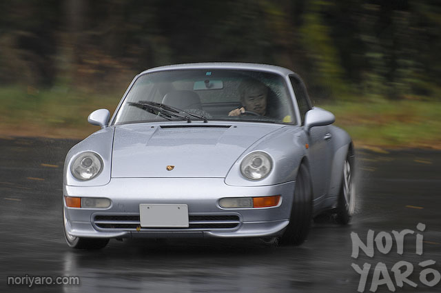 DRIFTING A PORSCHE IN THE RAIN That is drifting a Porsche in the rain and